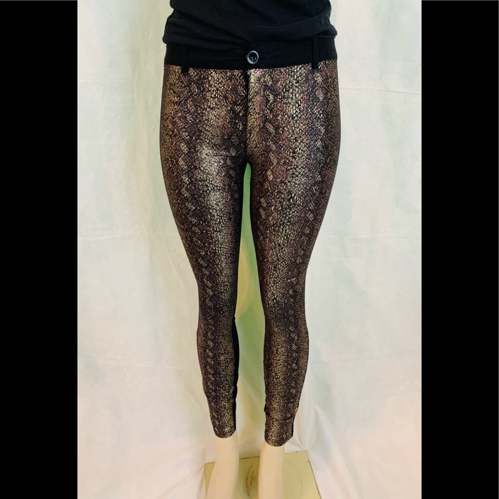 Carmin Los Angeles 2 Toned Pants